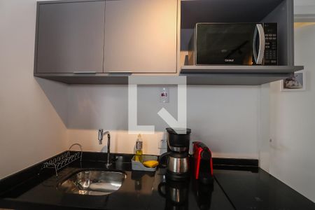 Cozinha de kitnet/studio para alugar com 1 quarto, 20m² em Cerqueira César, São Paulo