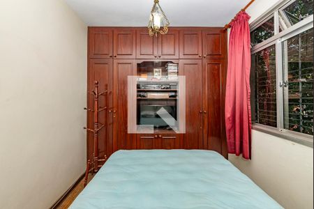 Quarto 1 de apartamento para alugar com 3 quartos, 74m² em Jardim America, Belo Horizonte