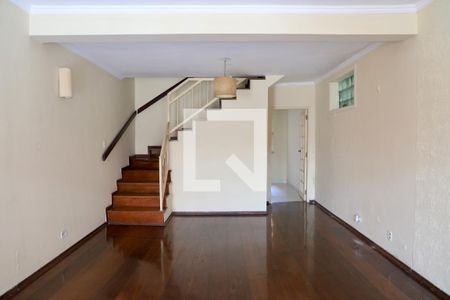 Sala de casa para alugar com 2 quartos, 150m² em Mirandópolis, São Paulo