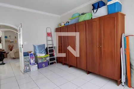 Casa à venda com 4 quartos, 357m² em Piratininga, Niterói