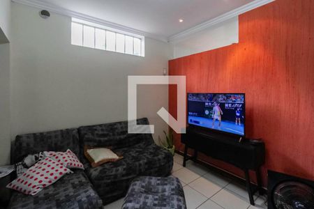 Sala de casa à venda com 3 quartos, 460m² em Padre Eustáquio, Belo Horizonte