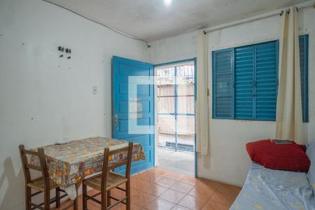 Sala de apartamento para alugar com 2 quartos, 41m² em Campo Novo, Porto Alegre