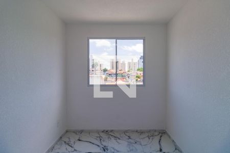 Quarto 1 de apartamento para alugar com 2 quartos, 44m² em Jardim Maria Duarte, São Paulo