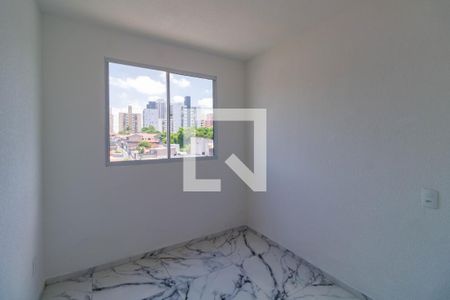 Quarto 1 de apartamento para alugar com 2 quartos, 44m² em Jardim Maria Duarte, São Paulo