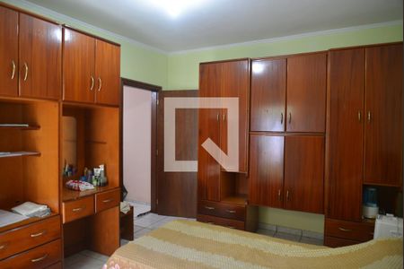 Quarto 1 de casa à venda com 4 quartos, 200m² em Utinga, Santo André