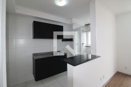 Sala / Cozinha de apartamento para alugar com 2 quartos, 50m² em Limão, São Paulo