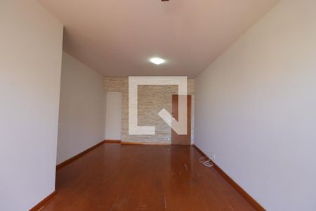 Sala de apartamento para alugar com 3 quartos, 70m² em Centro, Ribeirão Preto