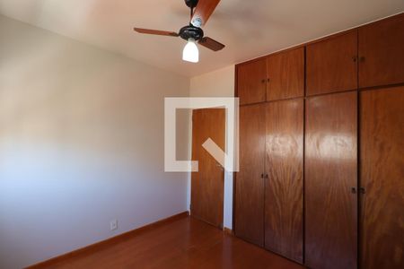 Quarto 1 de apartamento para alugar com 3 quartos, 70m² em Centro, Ribeirão Preto