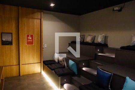 Apartamento à venda com 89m², 2 quartos e 2 vagas Apartamento à venda com 89m², 2 quartos e 2 vagascinema