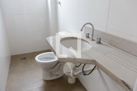 Apartamento à venda com 82m², 2 quartos e 2 vagas Apartamento à venda com 82m², 2 quartos e 2 vagasBanheiro