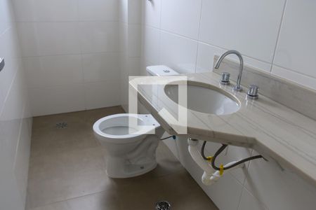 Apartamento à venda com 82m², 2 quartos e 2 vagas Apartamento à venda com 82m², 2 quartos e 2 vagasBanheiro