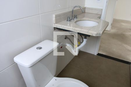Apartamento à venda com 82m², 2 quartos e 2 vagas Apartamento à venda com 82m², 2 quartos e 2 vagasBanheiro