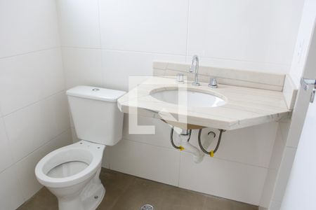 Apartamento à venda com 82m², 2 quartos e 2 vagas Apartamento à venda com 82m², 2 quartos e 2 vagasBanheiro da Suíte