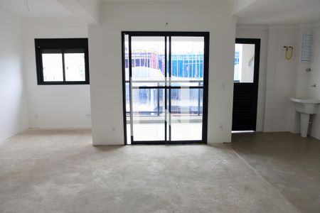 Sala de apartamento à venda com 2 quartos, 82m² em Vila Osasco, Osasco