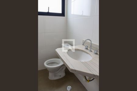 Apartamento à venda com 82m², 2 quartos e 2 vagas Apartamento à venda com 82m², 2 quartos e 2 vagasBanheiro da Suíte 2