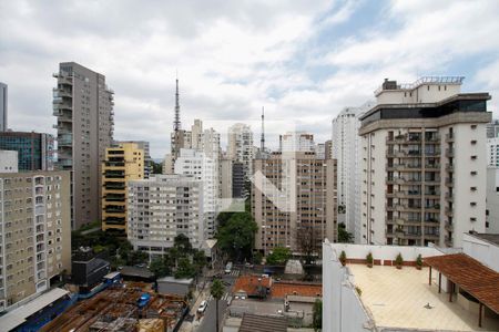 Vista da Varanda da Suíte de apartamento para alugar com 1 quarto, 60m² em Cerqueira César, São Paulo