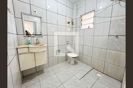 Banheiro de casa para alugar com 1 quarto, 65m² em Jardim Palmares (zona Sul), São Paulo