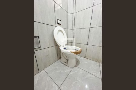 Banheiro de casa para alugar com 1 quarto, 65m² em Jardim Palmares (zona Sul), São Paulo