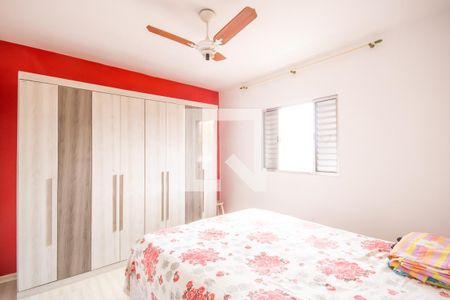 Quarto 1 de casa à venda com 3 quartos, 250m² em Padroeira, Osasco