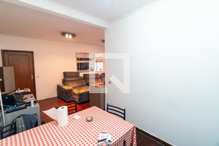 Sala de casa à venda com 3 quartos, 250m² em Vila da Saúde, São Paulo