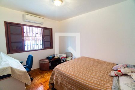 Quarto 1 de casa à venda com 3 quartos, 250m² em Vila da Saúde, São Paulo