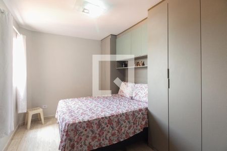 Quarto 2 de apartamento para alugar com 2 quartos, 42m² em Vila Carrão, São Paulo