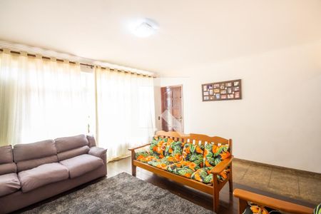 Sala de casa à venda com 4 quartos, 200m² em Vila Osasco, Osasco