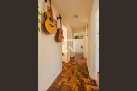 Corredor de apartamento à venda com 2 quartos, 58m² em Santa Tereza, Porto Alegre