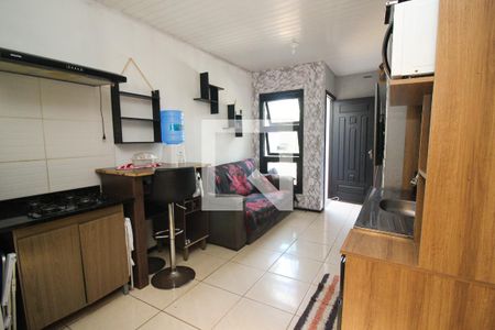 Sala/Cozinha de casa para alugar com 2 quartos, 39m² em Hípica, Porto Alegre