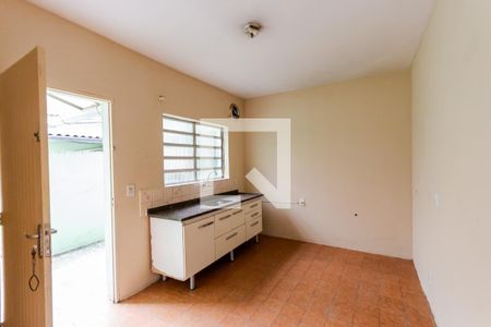 Casa à venda com 171m², 3 quartos e 2 vagas Casa à venda com 171m², 3 quartos e 2 vagasCozinha