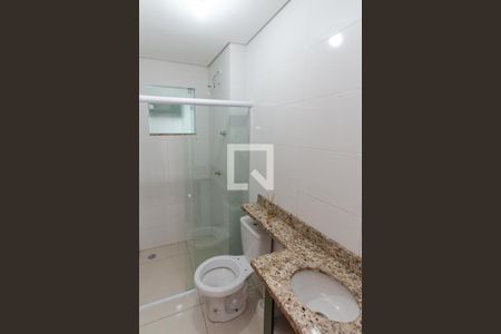 Banheiro de apartamento à venda com 1 quarto, 28m² em Parada Inglesa, São Paulo