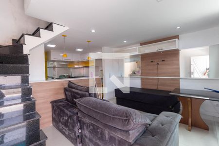 Sala de casa para alugar com 2 quartos, 67m² em Vila Ré, São Paulo