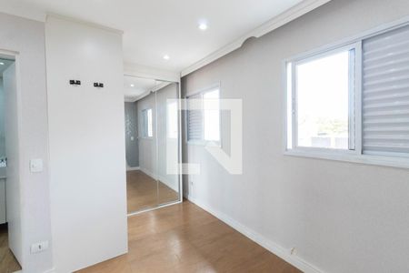 Quarto Suíte 1 de casa para alugar com 2 quartos, 67m² em Vila Ré, São Paulo