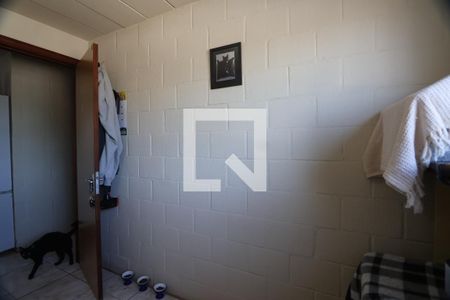 Quarto de apartamento à venda com 2 quartos, 41m² em Estância Velha, Canoas