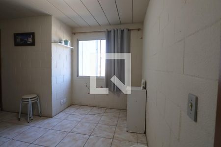 Sala de apartamento à venda com 2 quartos, 41m² em Estância Velha, Canoas