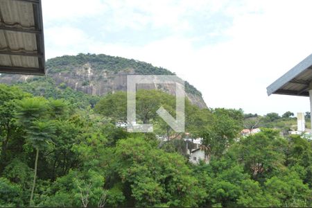 Vista da Sala de apartamento para alugar com 2 quartos, 47m² em Anil, Rio de Janeiro