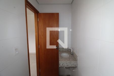 Banheiro de apartamento para alugar com 1 quarto, 27m² em Casa Verde, São Paulo