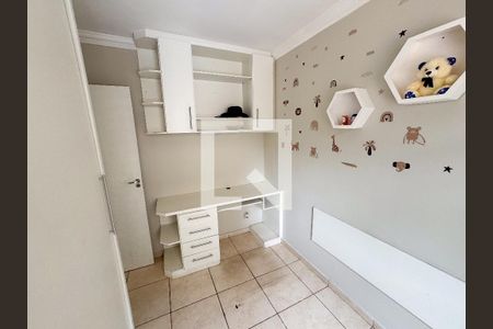 Quarto 2 de apartamento para alugar com 2 quartos, 45m² em Camargos, Belo Horizonte