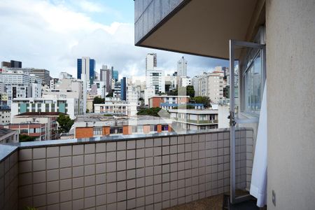 Sacada de apartamento para alugar com 4 quartos, 180m² em Cruzeiro, Belo Horizonte