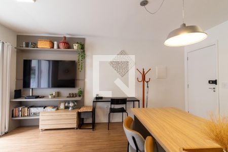 Sala de apartamento à venda com 1 quarto, 42m² em Vila Itapura, Campinas