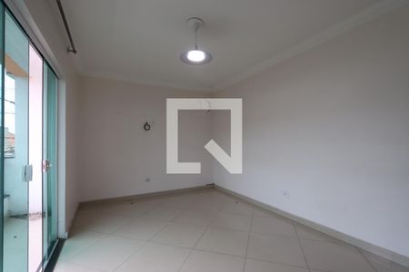 Quarto 1 de casa para alugar com 4 quartos, 200m² em Vila Fatima, São Paulo