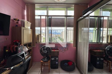 Quarto 1 de apartamento para alugar com 2 quartos, 73m² em Centro, Rio de Janeiro