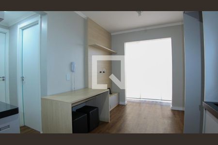 Sala/Cozinha de apartamento à venda com 2 quartos, 36m² em Vila Graciosa, São Paulo