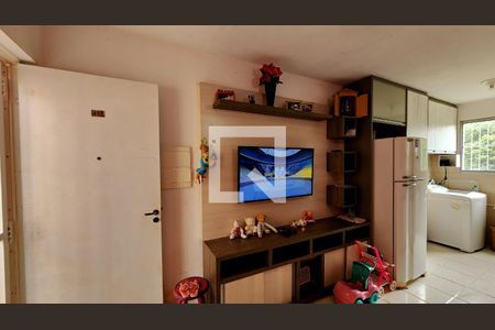 Sala de apartamento à venda com 2 quartos, 50m² em Jardim Tamoio, Jundiaí