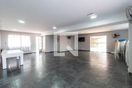 Apartamento à venda com 50m², 2 quartos e 1 vaga Apartamento à venda com 50m², 2 quartos e 1 vagaÁrea comum - Salão de festas