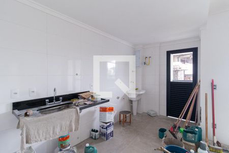 Apartamento à venda com 82m², 2 quartos e 2 vagas Apartamento à venda com 82m², 2 quartos e 2 vagasCozinha e área de serviço