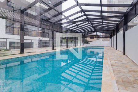 Apartamento à venda com 82m², 2 quartos e 2 vagas Apartamento à venda com 82m², 2 quartos e 2 vagasÁrea comum - Piscina