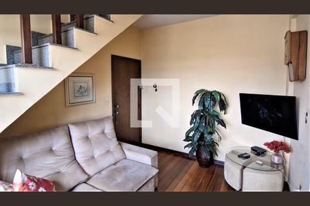 Sala de apartamento à venda com 3 quartos, 190m² em Pompéia, Belo Horizonte