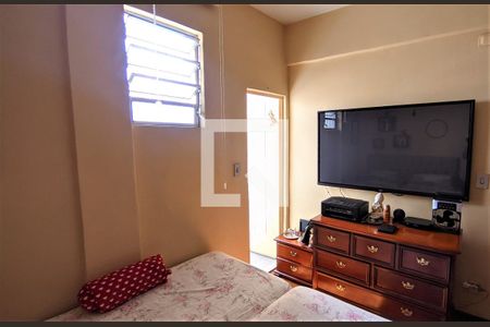 Quarto 1 de apartamento à venda com 3 quartos, 190m² em Pompéia, Belo Horizonte