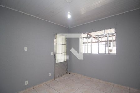 Sala de casa para alugar com 2 quartos, 50m² em Vila Bruna, São Paulo